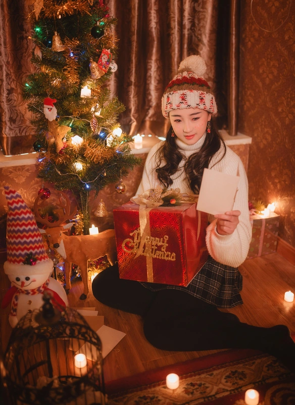 少女写真圣诞 - 拿相机的执义